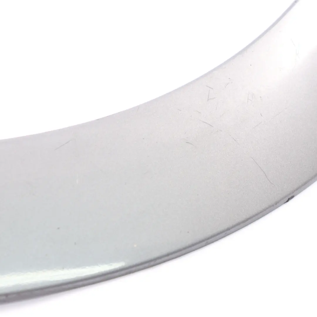 Enjoliveur passage roue Aerokit Garniture arrière droite Argent 7208422 pour Mini R56 à propos du numéro de pièce 7216070 Mini R56 Enjoliveur passage roue Aerokit Garniture arrière droite Argent 7208422 - SKU 7216070-DS - Numéro de pièce 7216070