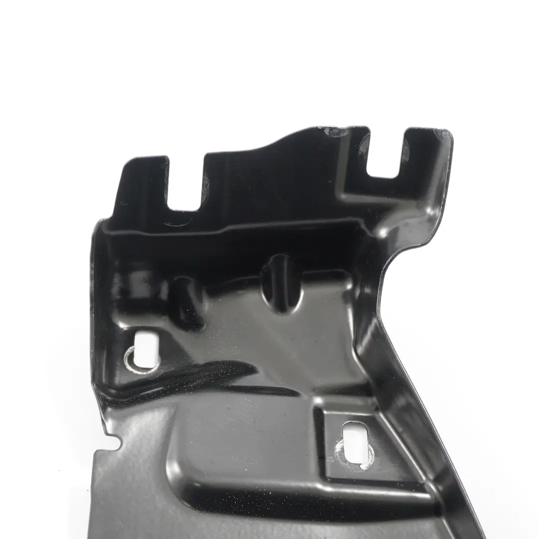 Soporte de compartimento izquierdo para BMW E93 LCI con número de pieza 7216269 BMW E93 LCI Soporte de compartimento izquierdo - SKU 7216269 - Número de pieza 7216269