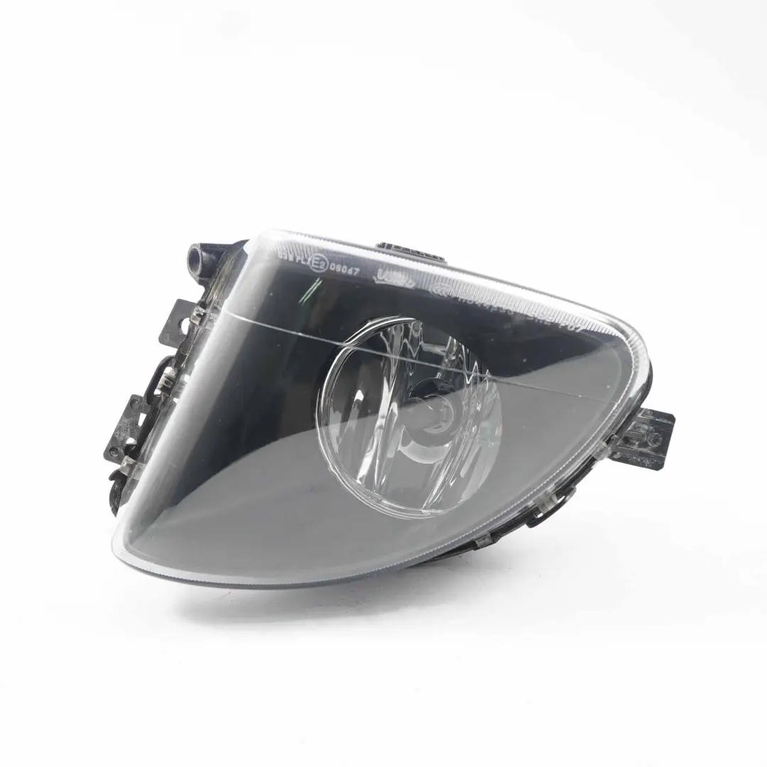 Fog Light Lamp Driver's Side Front Bumper Left N/S to BMW F10 F11 with Part number 7216885 BMW F10 F11 Fog Light Lamp Driver's Side Front Bumper Left N/S - SKU 7216885 - Part number 7216885