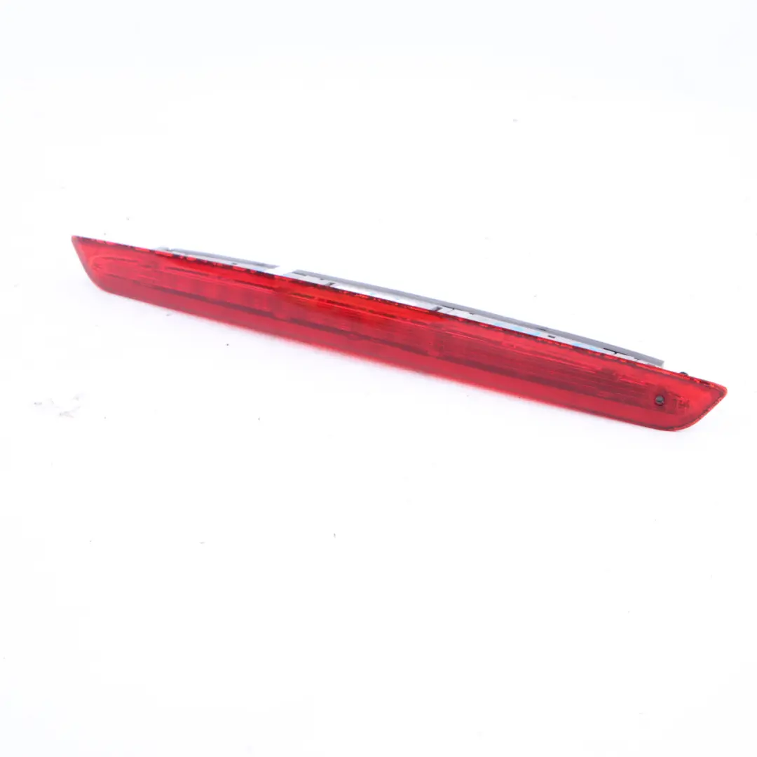 Terza Lampada Stop Posteriore Luce Freno Rosso per BMW X3 F25 con numero di parte 7217304 BMW X3 F25 Terza Lampada Stop Posteriore Luce Freno Rosso - SKU 7217304 - Numero di parte 7217304