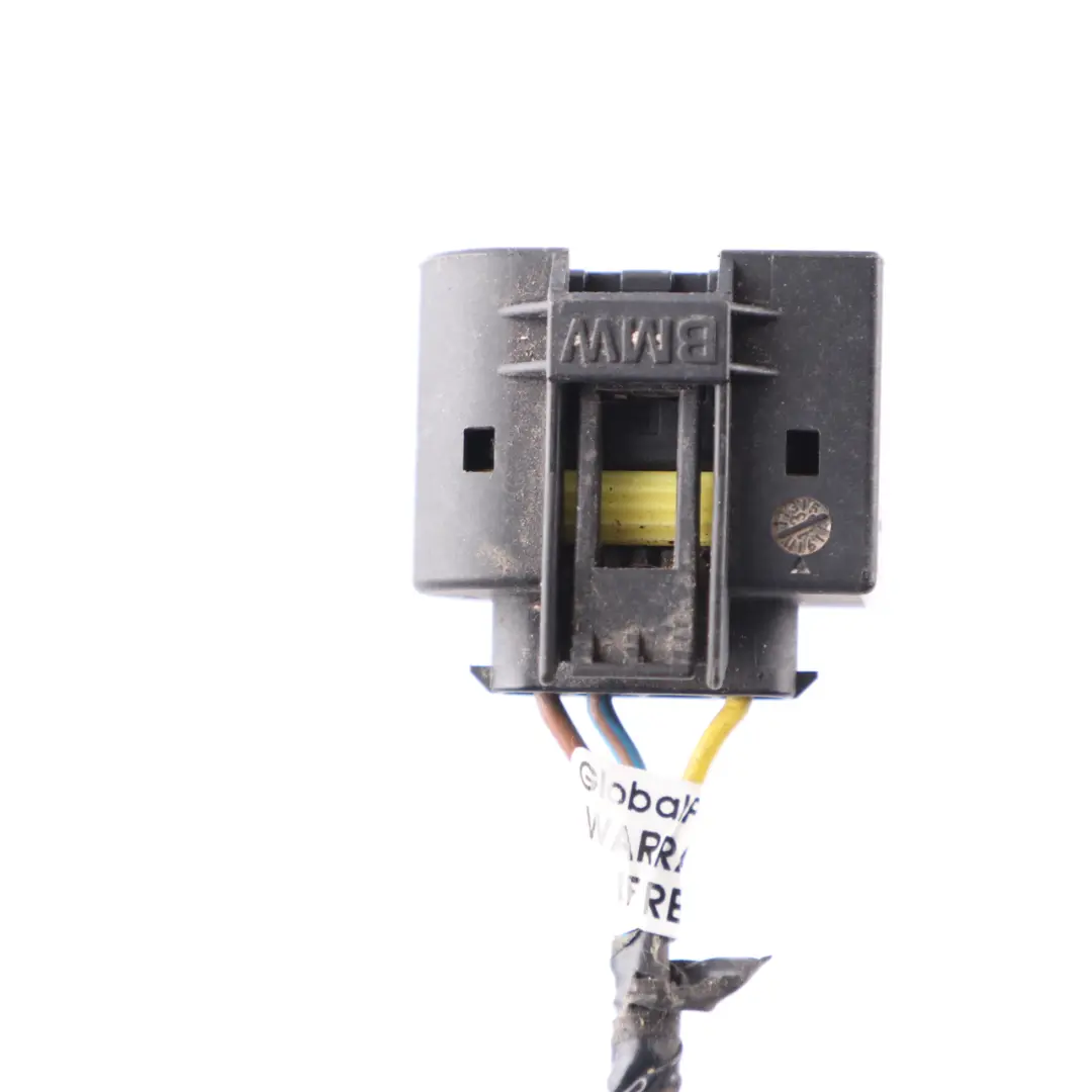 Wtyczka Gniazdo Przewód Lampy Prawy Tył 7549802 do BMW X3 F25 o numerze 7217306 BMW X3 F25 Wtyczka Gniazdo Przewód Lampy Prawy Tył 7549802 - SKU 7217306-2 - Numer Części 7217306