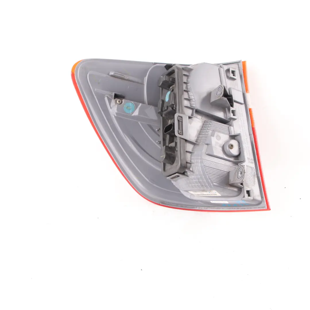 Fanale Posteriore BMW X3 F25 Lampada Trim Pannello Laterale Destro per con numero di parte 7217306 Fanale Posteriore BMW X3 F25 Lampada Trim Pannello Laterale Destro - SKU 7217306 - Numero di parte 7217306