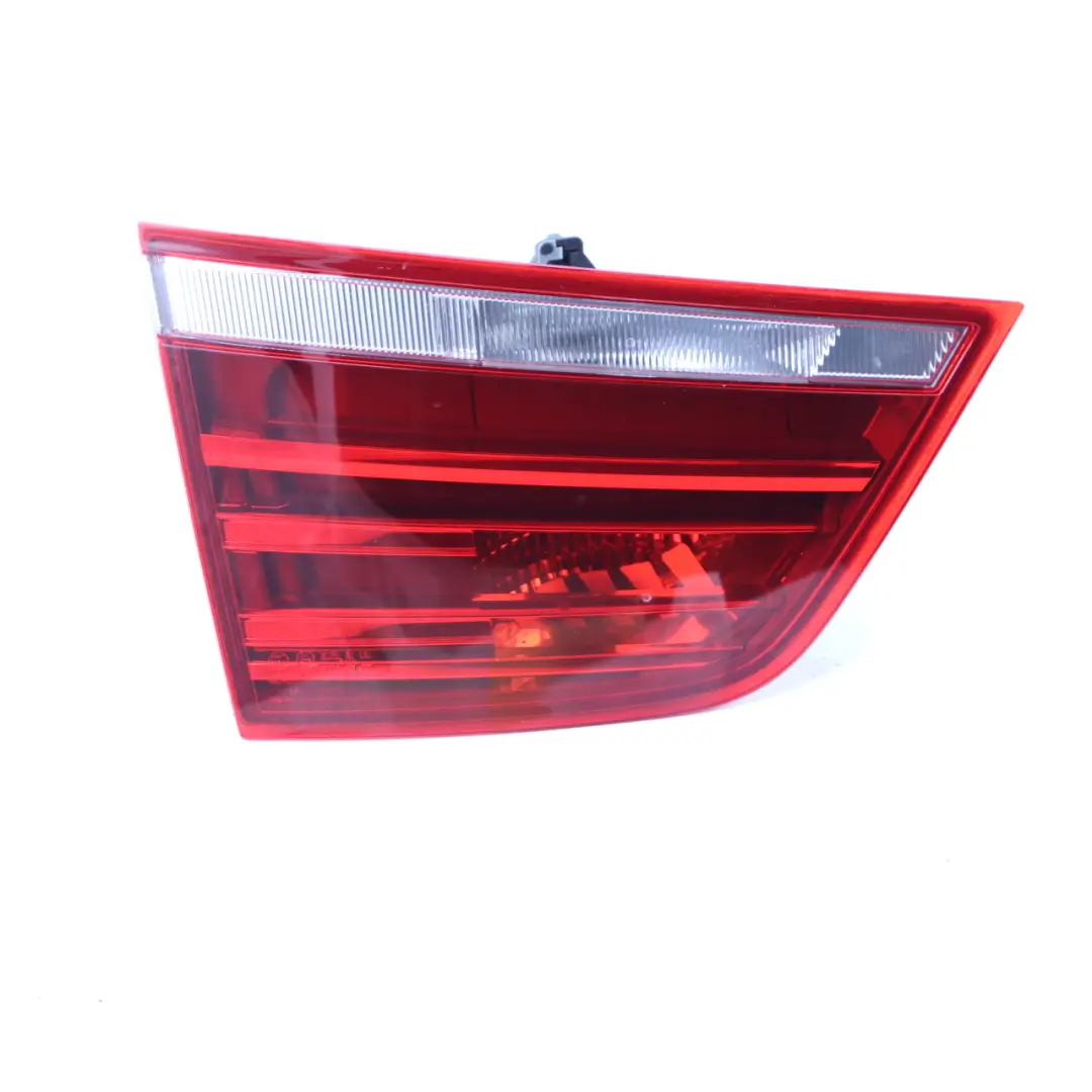 Lampada Trim Luce Portellone Bagagliaio Posteriore Sinistra per BMW X3 F25 con numero di parte 7217309 BMW X3 F25 Lampada Trim Luce Portellone Bagagliaio Posteriore Sinistra - SKU 7217309 - Numero di parte 7217309