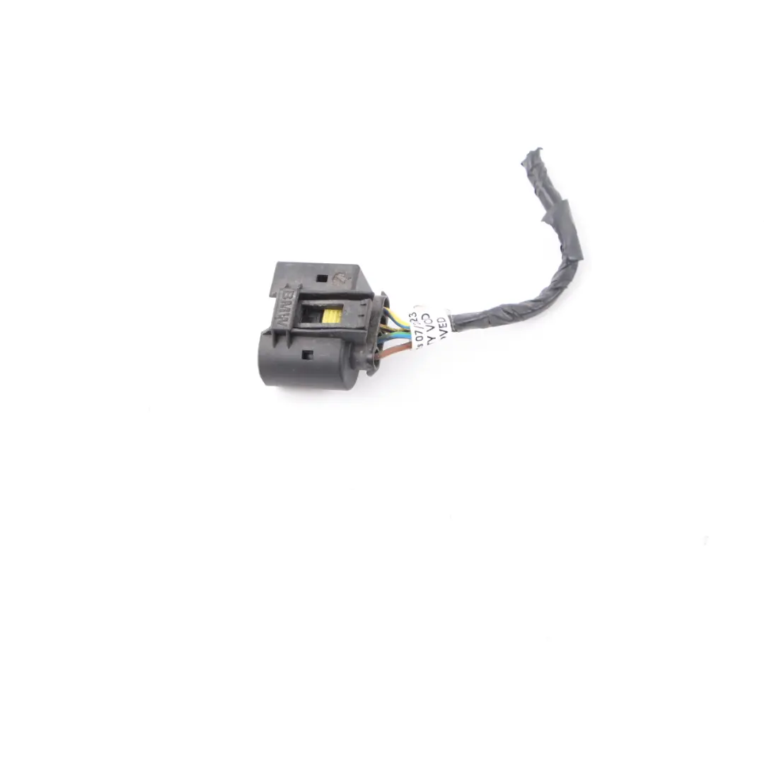 BMW X3 F25 LED Prise Courant Panneau Latéral Gauche Garniture Feux Arrière - SKU 7217311-2 - Numéro de pièce 7217311