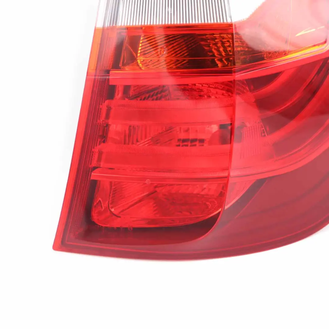 BMW X3 F25 Feu arrière LED dans le panneau latéral droit - SKU 7217312 - Numéro de pièce 7217312