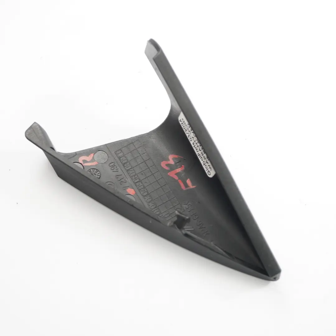 Trim BMW F13 F12 F06 Moulure d'angle porte avant intérieure droite noire pour à propos du numéro de pièce 7217490 Trim BMW F13 F12 F06 Moulure d'angle porte avant intérieure droite noire - SKU 7217490 - Numéro de pièce 7217490