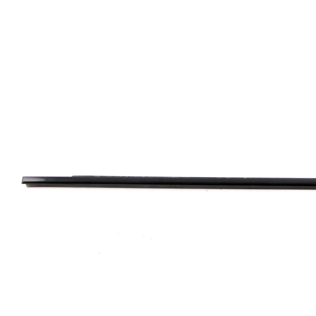 BMW E91 Outer Weatherstrip Rear Left Door N/S High Gloss Black - SKU 7220191 - Part number 7220191