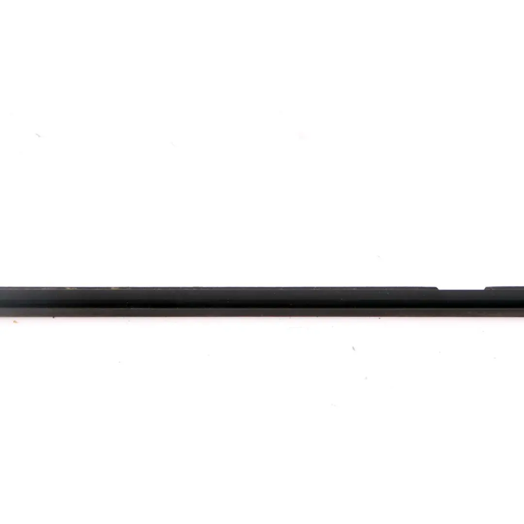BMW E91 Listwa Szyby Drzwi Lewy Tył Czarny High Gloss Black - SKU 7220191 - Numer Części 7220191