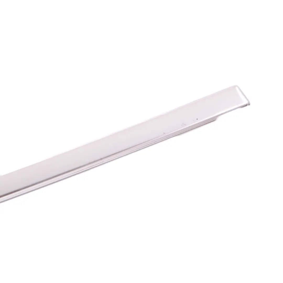 Striscia Copertura Finestrino Porta Aluminio Anteriore Destro per BMW X3 F25 con numero di parte 7220510 BMW X3 F25 Striscia Copertura Finestrino Porta Aluminio Anteriore Destro - SKU 7220510 - Numero di parte 7220510