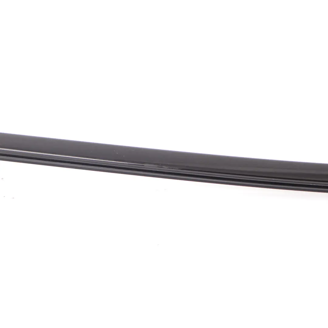 Fensterrahmen Finisher vorne rechts Strip Hochglanz für BMW X3 F25 mit Teilenummer 7220514 BMW X3 F25 Fensterrahmen Finisher vorne rechts Strip Hochglanz - SKU 7220514 - Teilenummer 7220514