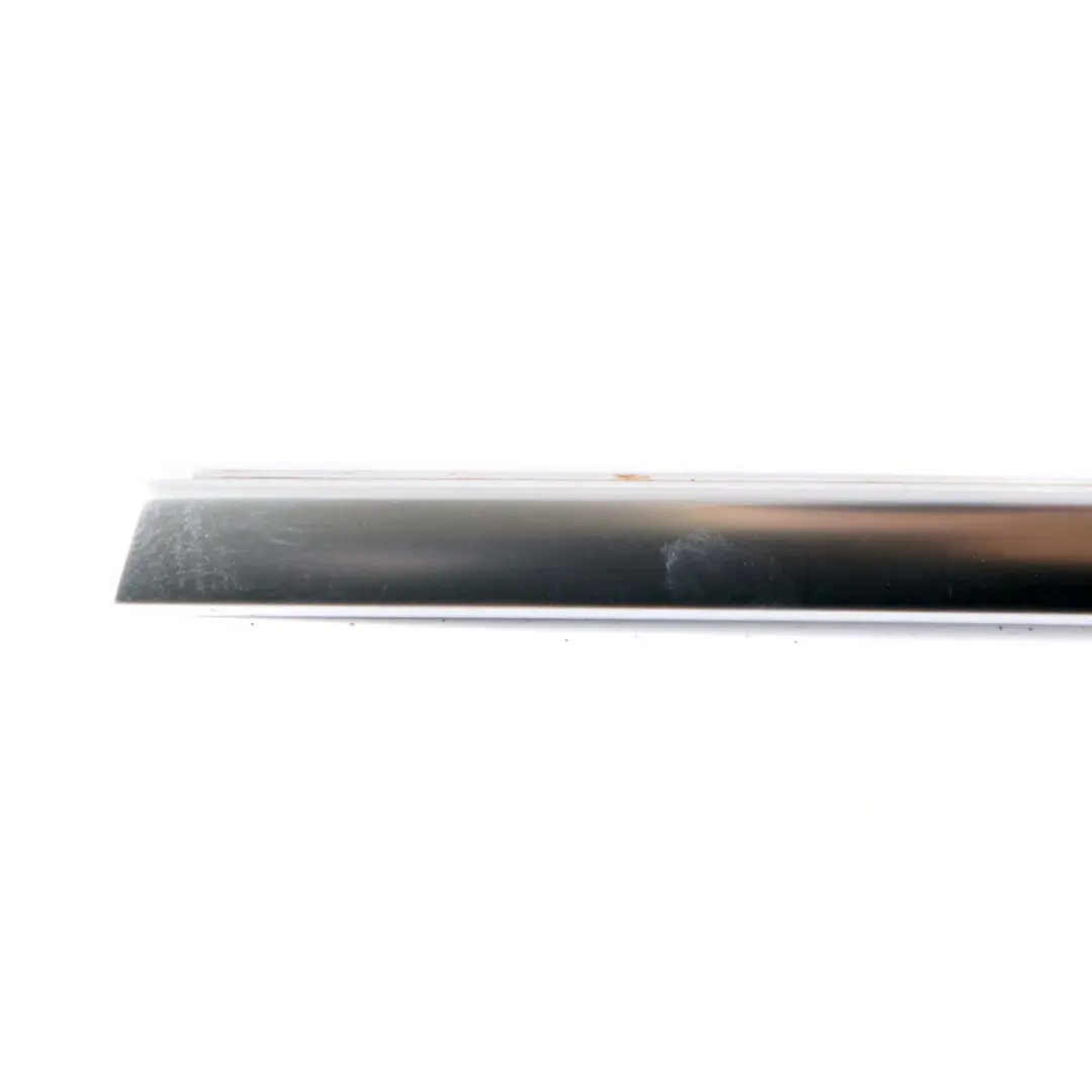 BMW X3 F25 Cache Fenêtre Cadre Porte Arrière Droite Bande d'habillage Alu mat - SKU 7220516 - Numéro de pièce 7220516