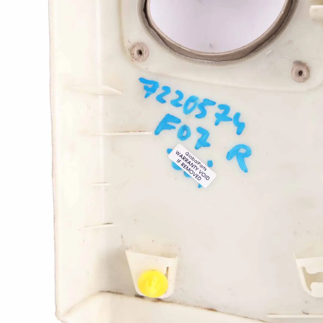 Osłona Kolumna Słupka B Prawa Oyster do BMW F07 GT o numerze 7220574 BMW F07 GT Osłona Kolumna Słupka B Prawa Oyster - SKU 7220574 - Numer Części 7220574