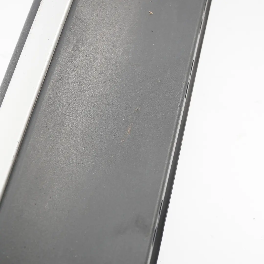 Modanatura Pannello anteriore destro X-Line copertura per BMW X3 F25 con numero di parte 7220610 BMW X3 F25 Modanatura Pannello anteriore destro X-Line copertura - SKU 7220610 - Numero di parte 7220610