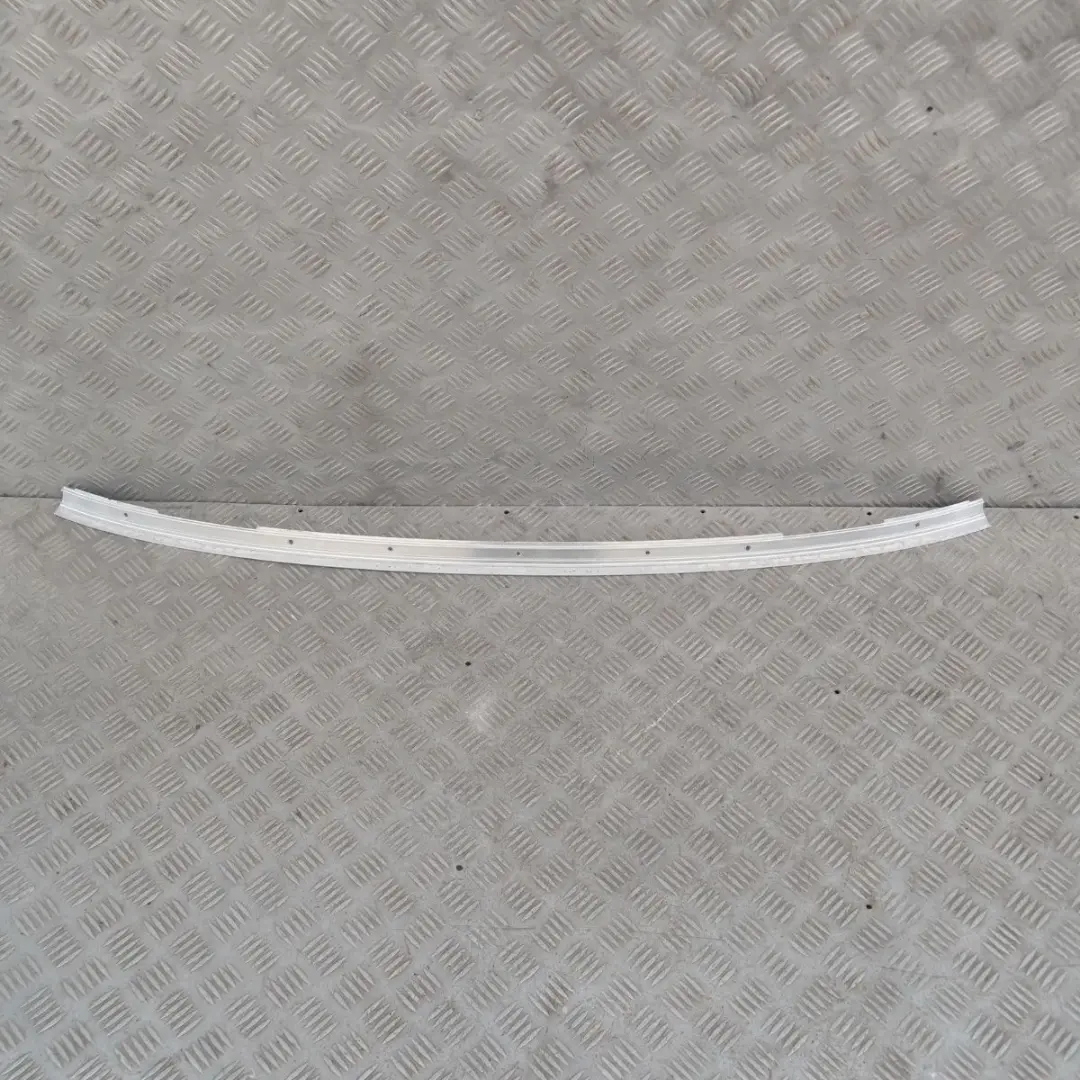 Listwa osłona dachu rozkładanego do BMW E89 Z4 o numerze 7220701 BMW E89 Z4 Listwa osłona dachu rozkładanego - SKU 7220701 - Numer Części 7220701