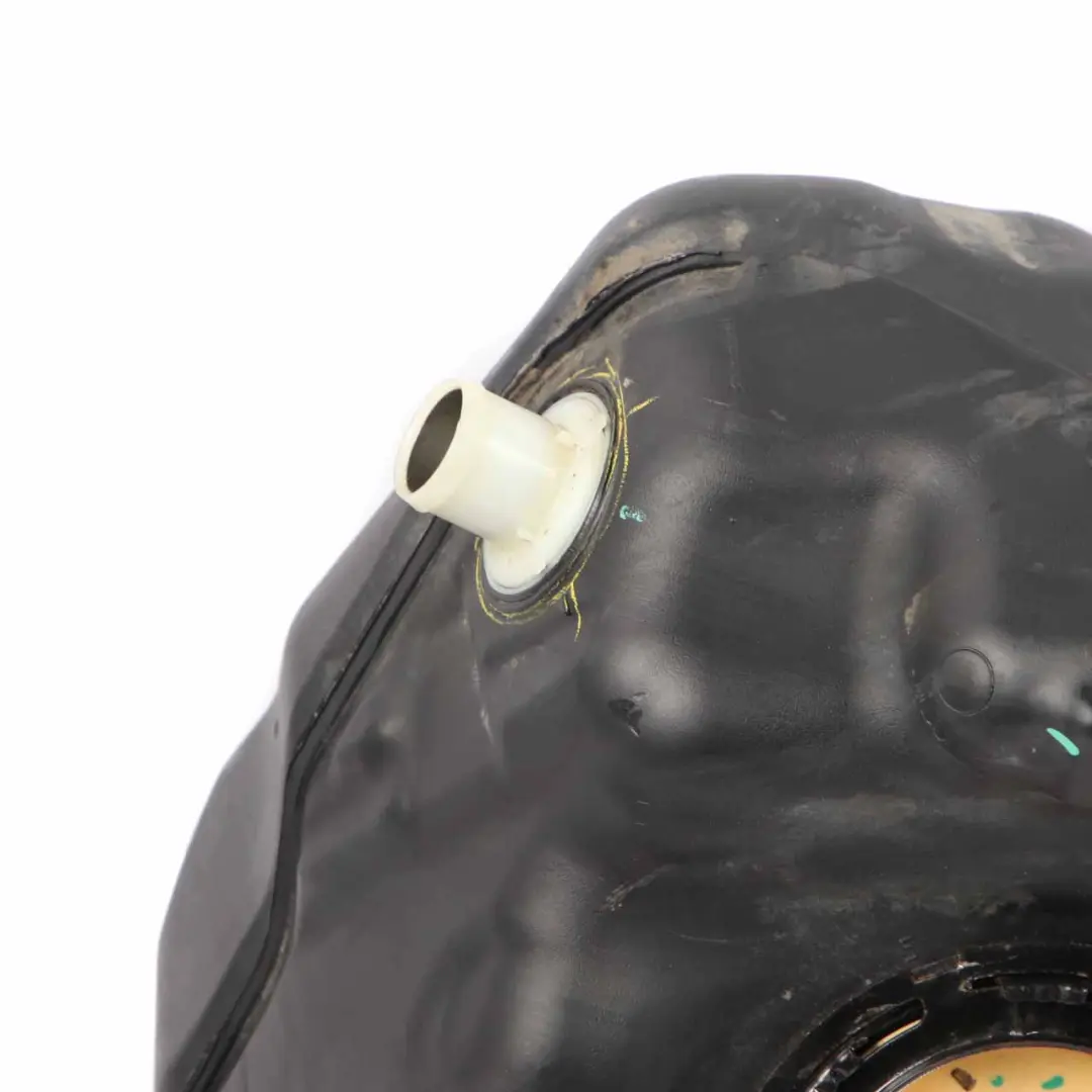 Réservoir Diesel BMW X3 F25 Réservoir complet Unité livraison Container pour à propos du numéro de pièce 7220745 Réservoir Diesel BMW X3 F25 Réservoir complet Unité livraison Container - SKU 7220745-2 - Numéro de pièce 7220745