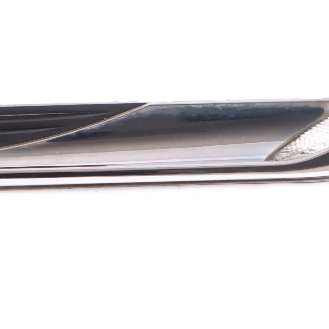 BMW F12 F13 Kierunkowskaz Błotnika Prawy Przód - SKU 7221860-1 - Numer Części 7221860