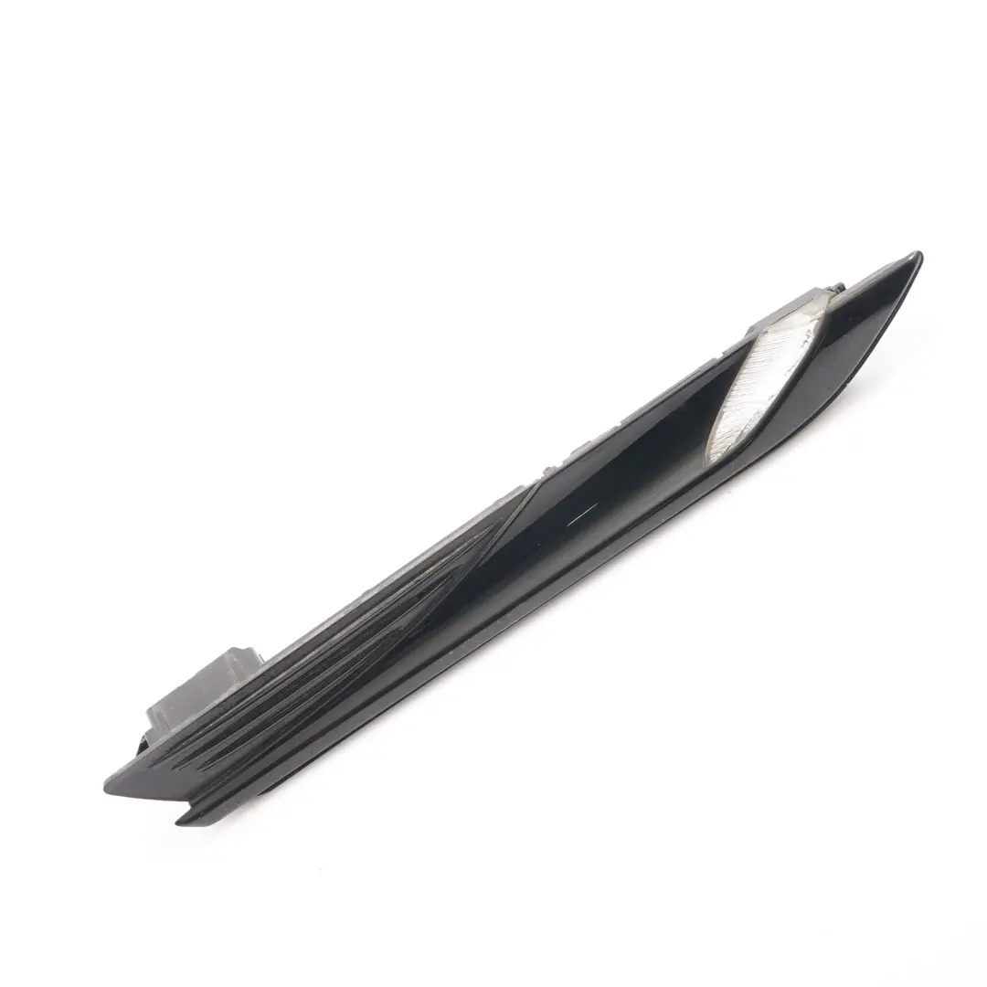 Indicatore laterale BMW F12 F13 parafango indicatore direzione destra per con numero di parte 7221860 Indicatore laterale BMW F12 F13 parafango indicatore direzione destra - SKU 7221860 - Numero di parte 7221860