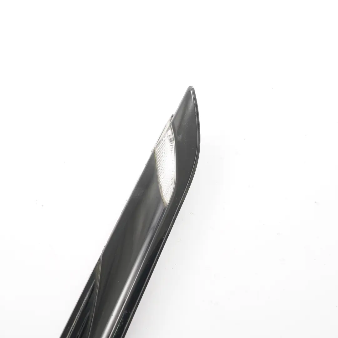 Indicateur latéral BMW F12 F13 Feux clignotants droite pour à propos du numéro de pièce 7221860 Indicateur latéral BMW F12 F13 Feux clignotants droite - SKU 7221860 - Numéro de pièce 7221860