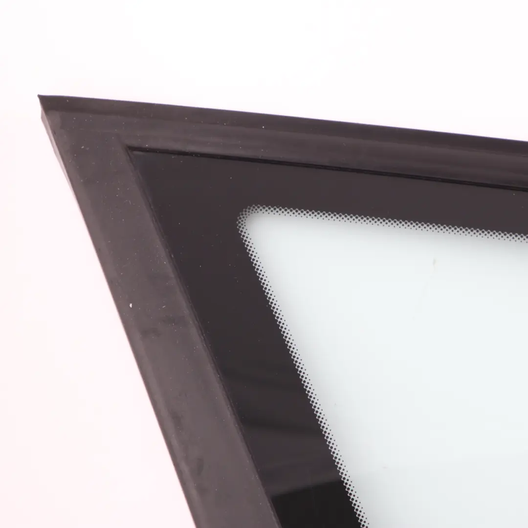 Szyba Karoseryjna Tył Tylna Lewa AS2 Zielona do BMW E91 Touring o numerze 7222251 BMW E91 Touring Szyba Karoseryjna Tył Tylna Lewa AS2 Zielona - SKU 7222251-2 - Numer Części 7222251