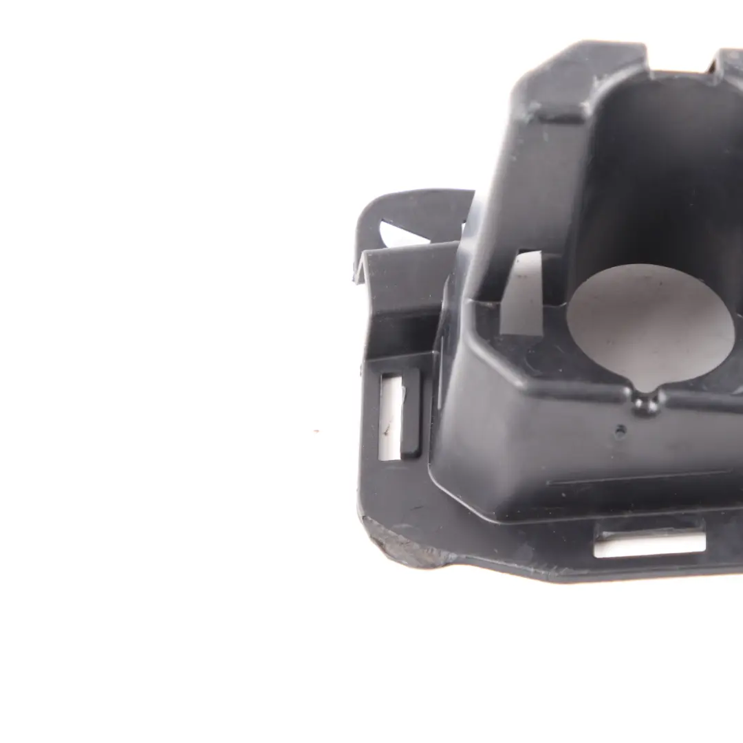 Staffa per proiettore BMW X5 E70 LCI supporto anteriore destro per con numero di parte 7223006 Staffa per proiettore BMW X5 E70 LCI supporto anteriore destro - SKU 7223006 - Numero di parte 7223006