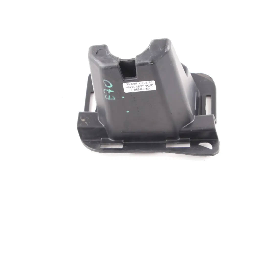 Staffa per proiettore BMW X5 E70 LCI supporto anteriore destro per con numero di parte 7223006 Staffa per proiettore BMW X5 E70 LCI supporto anteriore destro - SKU 7223006 - Numero di parte 7223006