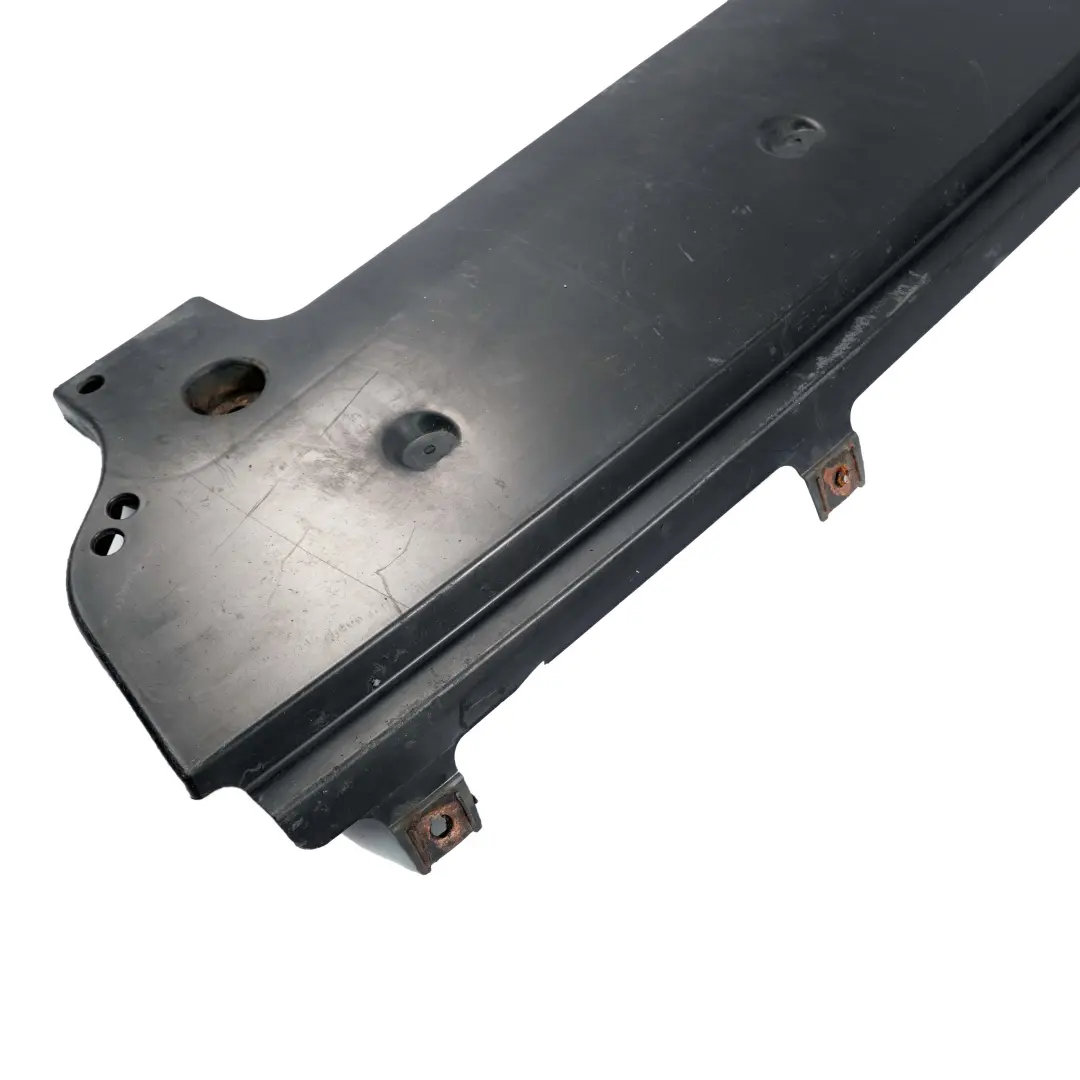 Recubrimiento Cubierta Trasera Panel Central Escudo Protector para BMW F07 GT con número de pieza 7223203 BMW F07 GT Recubrimiento Cubierta Trasera Panel Central Escudo Protector - SKU 7223203-1 - Número de pieza 7223203