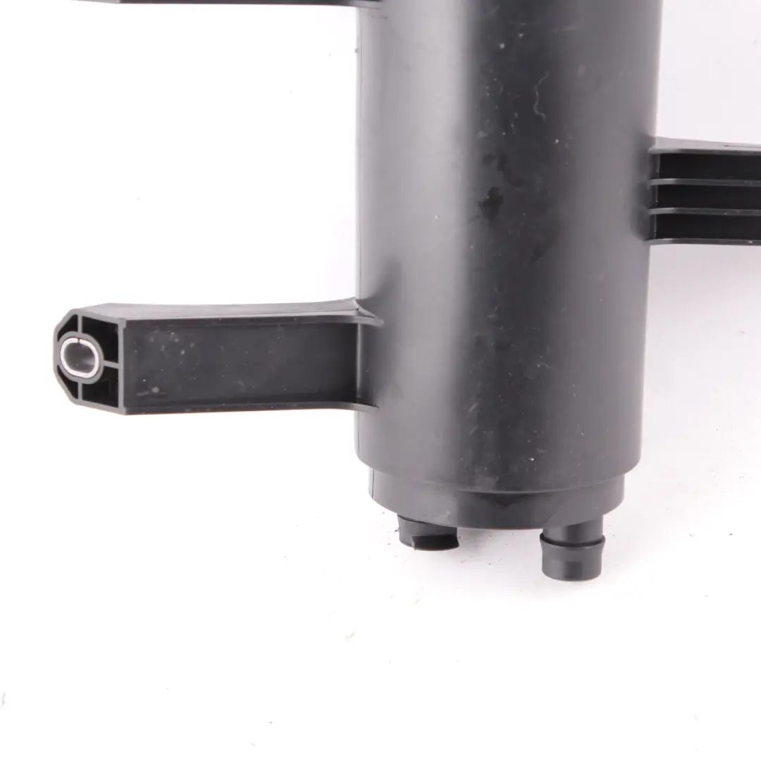 Activated Charcoal Filter Carbon Container Fuel Tank to BMW F10 F12 with Part number 7223207 BMW F10 F12 Activated Charcoal Filter Carbon Container Fuel Tank - SKU 7223207 - Part number 7223207
