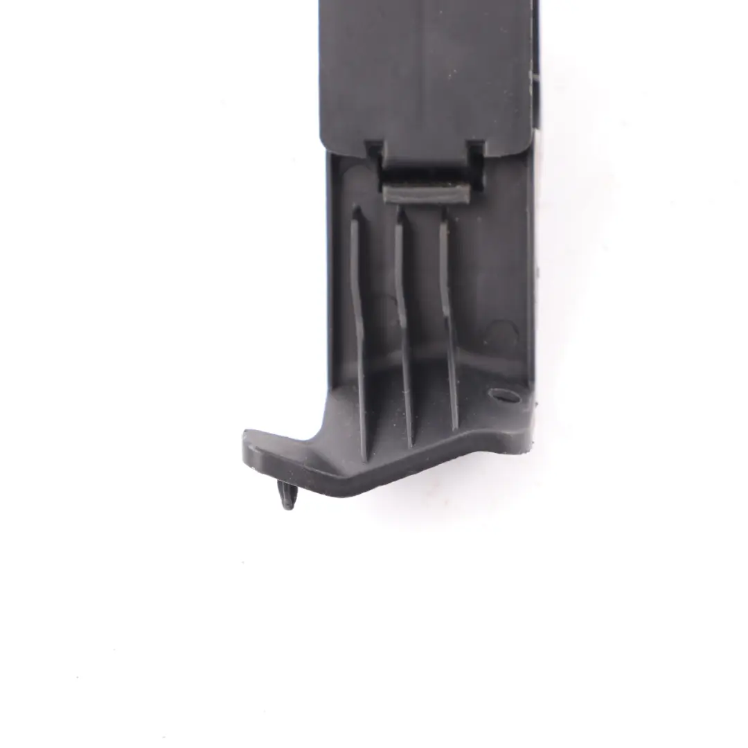 Halter Warndreieck 51717003695 7003695 für BMW X3 X5 er E53 E83 mit Teilenummer 7223321 BMW X3 X5 er E53 E83 Halter Warndreieck 51717003695 7003695 - SKU 7223321 - Teilenummer 7223321