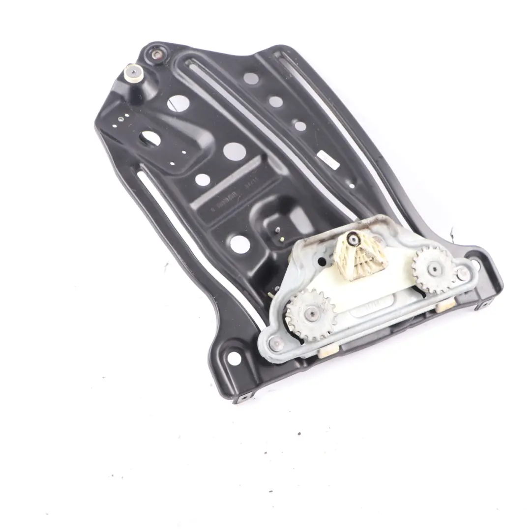 Silnik Mechanizm Regulacji Podnośnika Szyby Lewy Tył 4882499 do BMW F12 o numerze 7223655 BMW F12 Silnik Mechanizm Regulacji Podnośnika Szyby Lewy Tył 4882499 - SKU 7223655 - Numer Części 7223655