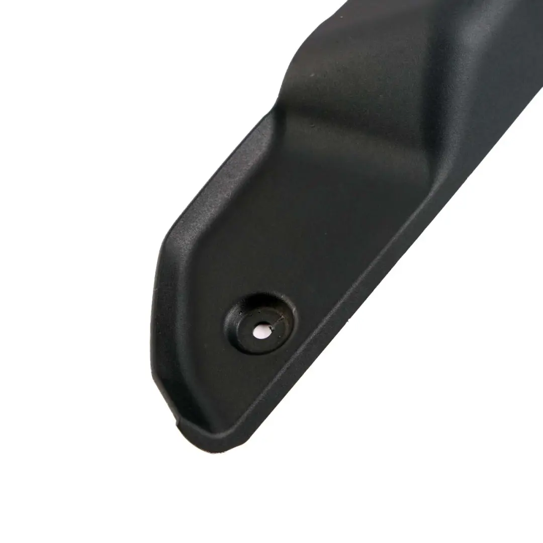 Tapa Luz De Maletero Tail Trim Boot Lid Rear Left Gran Turismo para BMW F07 con número de pieza 7224229 BMW F07 Tapa Luz De Maletero Tail Trim Boot Lid Rear Left Gran Turismo - SKU 7224229 - Número de pieza 7224229