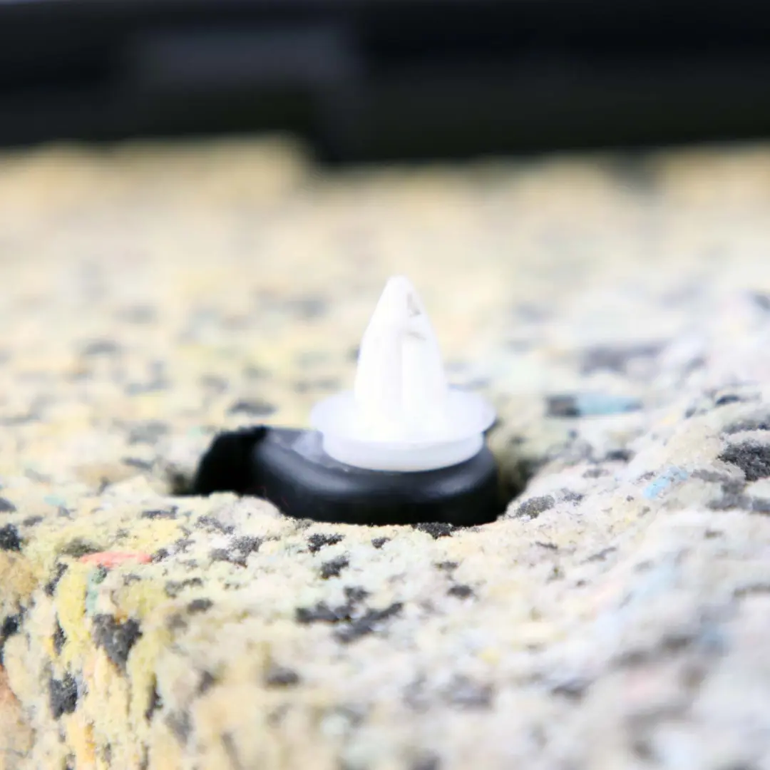 Hinten Rechts Seitliche Verkleidungsplatte Karte Leder Boston Schwarz für BMW E81 mit Teilenummer 7224396 BMW E81 Hinten Rechts Seitliche Verkleidungsplatte Karte Leder Boston Schwarz - SKU 7224396 - Teilenummer 7224396