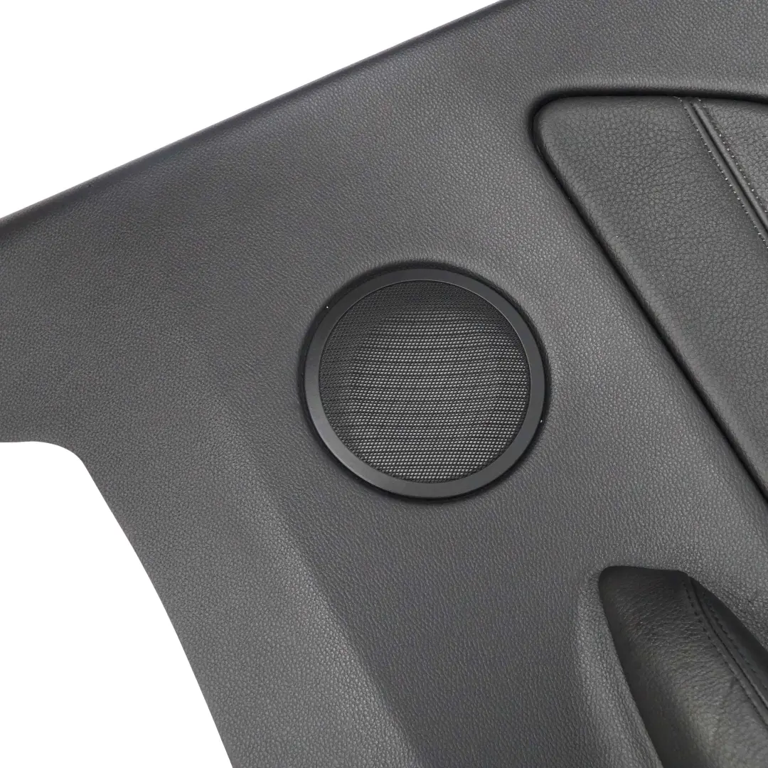 Panneau Lateral Arriere Droit Garniture Cuir Boston Noir pour BMW E88 Cabrio à propos du numéro de pièce 7224404 BMW E88 Cabrio Panneau Lateral Arriere Droit Garniture Cuir Boston Noir - SKU 7224404 - Numéro de pièce 7224404