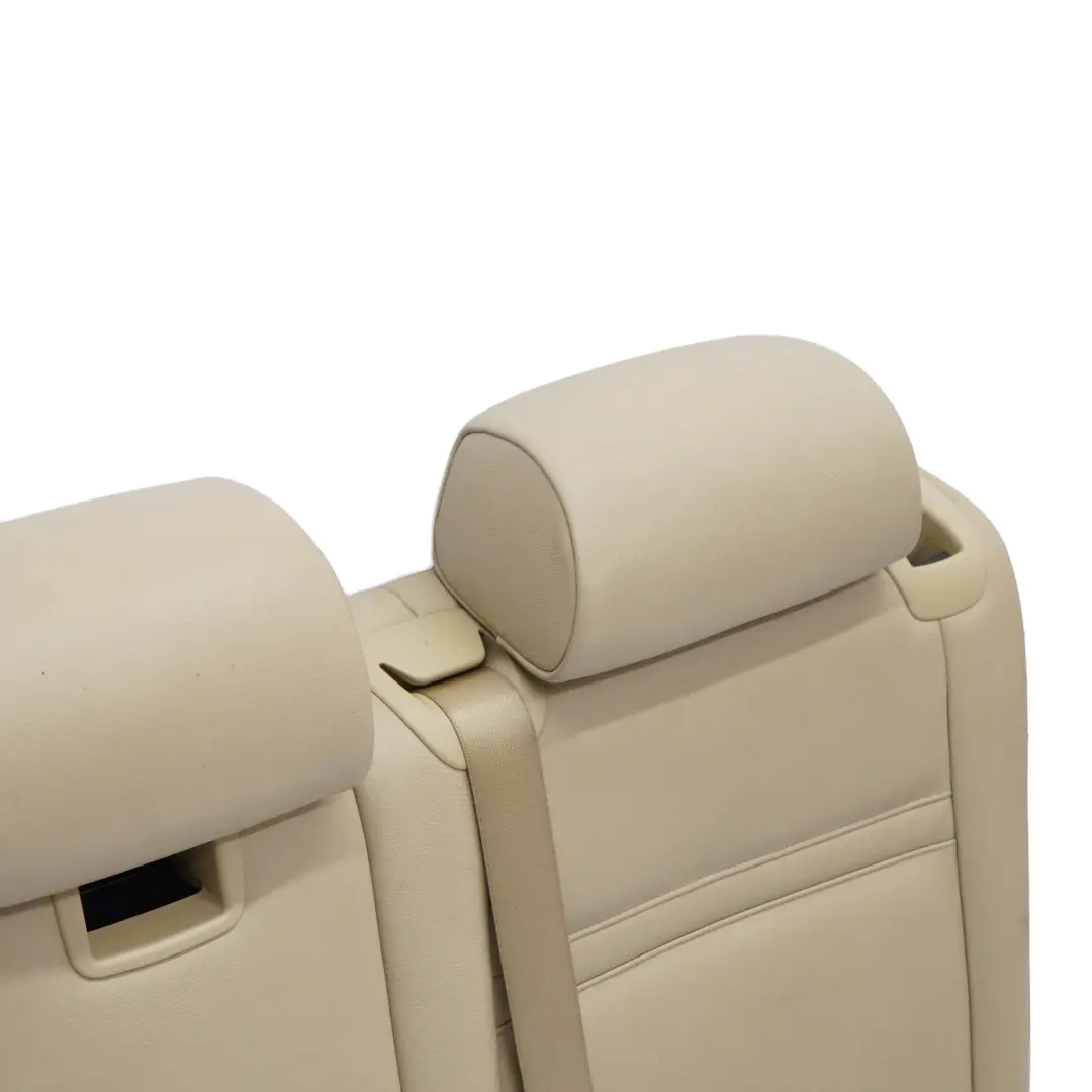 Asiento Trasero Izquierdo Apoyabrazos Cuero Beige Nevada para BMW X5 E70 con número de pieza 7225154 BMW X5 E70 Asiento Trasero Izquierdo Apoyabrazos Cuero Beige Nevada - SKU 7225154 - Número de pieza 7225154