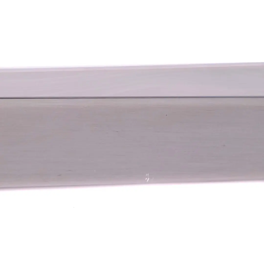 Interior Puerta Tapa Manija Recorte Tira Trasera Izquierda Aluminio para BMW F10 F11 con número de pieza 7225523 BMW F10 F11 Interior Puerta Tapa Manija Recorte Tira Trasera Izquierda Aluminio - SKU 7225523 - Número de pieza 7225523