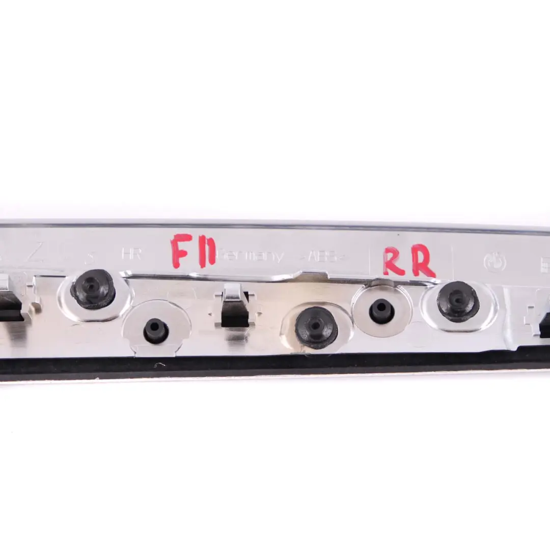 Couvercle De Porte Intérieur Poignée Porte Arrière Droite Aluminium pour BMW F10 F11 à propos du numéro de pièce 7225524 BMW F10 F11 Couvercle De Porte Intérieur Poignée Porte Arrière Droite Aluminium - SKU 7225524 - Numéro de pièce 7225524