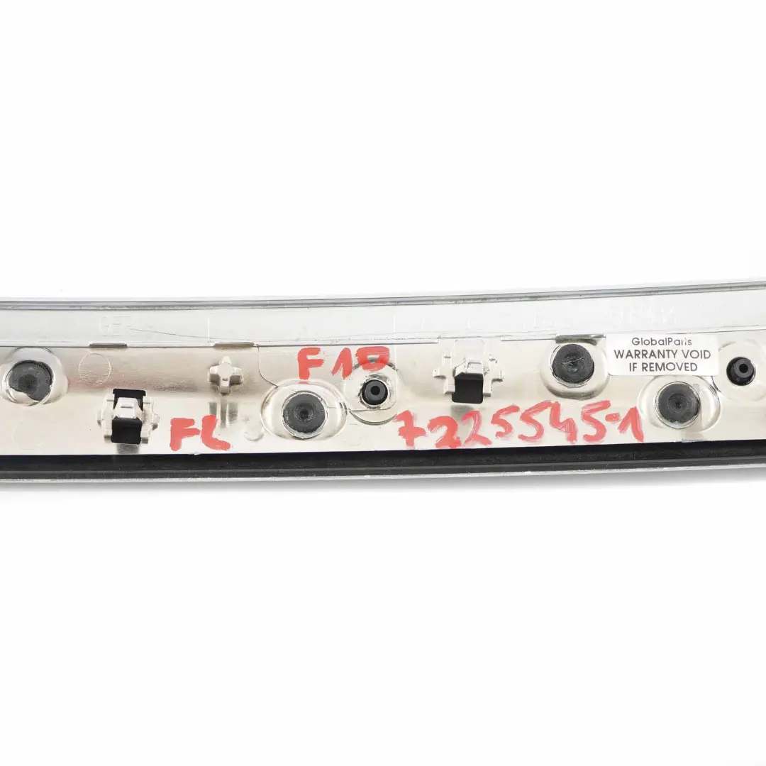 Poignée de Porte Avant Gauche Bande d'Habillage Aluminium pour BMW F10 F11 à propos du numéro de pièce 7225545 BMW F10 F11 Poignée de Porte Avant Gauche Bande d'Habillage Aluminium - SKU 7225545-1 - Numéro de pièce 7225545