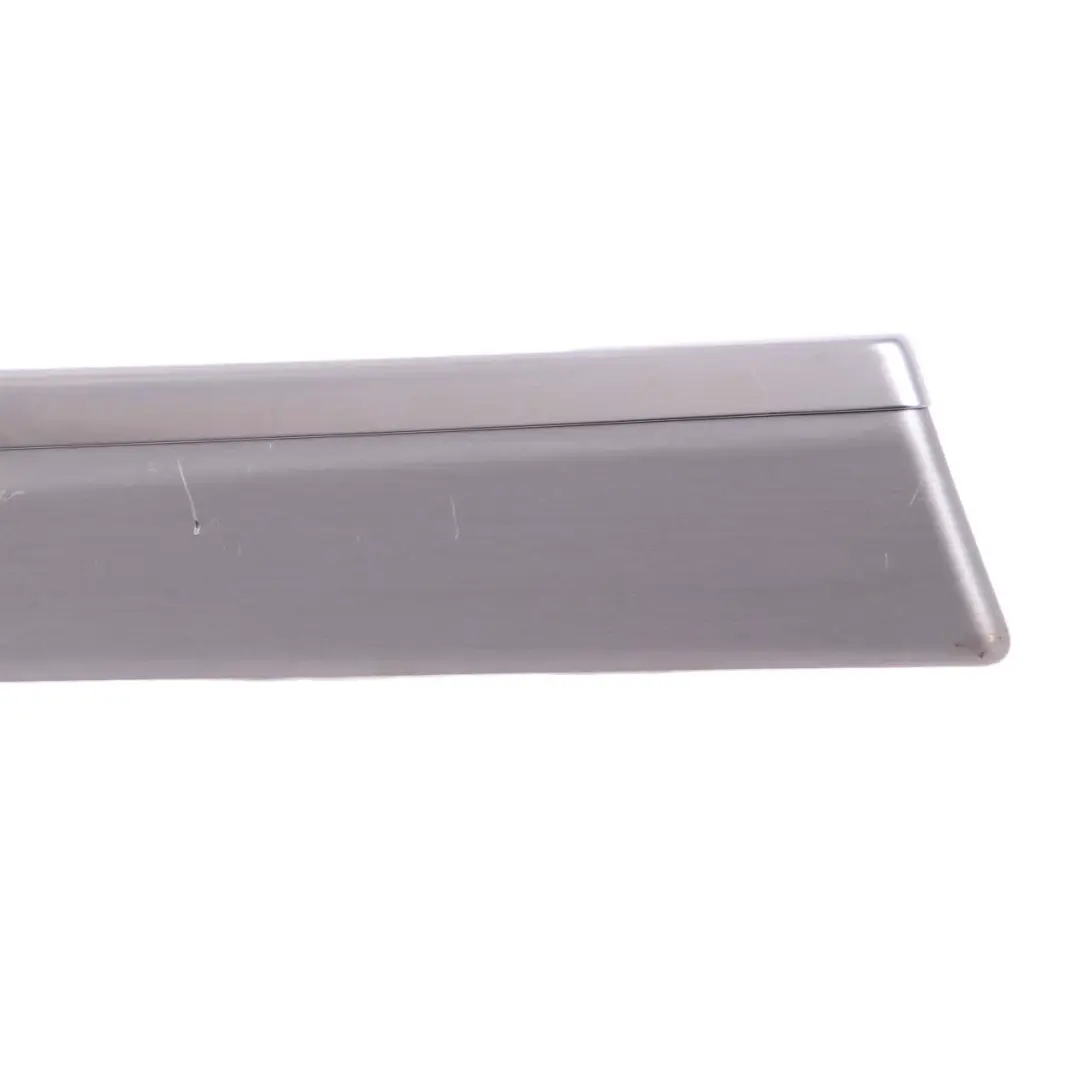 Coperchio Interno Porta Maniglia Trim Anteriore Sinistro Alluminio per BMW F10 F11 con numero di parte 7225545 BMW F10 F11 Coperchio Interno Porta Maniglia Trim Anteriore Sinistro Alluminio - SKU 7225545 - Numero di parte 7225545