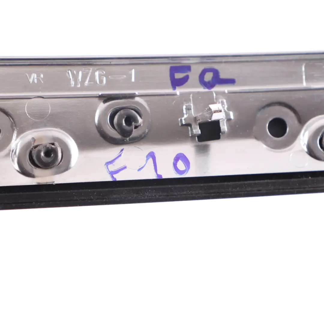 Türleiste Dekorleiste vorne rechts Abdeckung Edelholz für BMW F10 F11 mit Teilenummer 7225548 BMW F10 F11 Türleiste Dekorleiste vorne rechts Abdeckung Edelholz - SKU 7225548 - Teilenummer 7225548