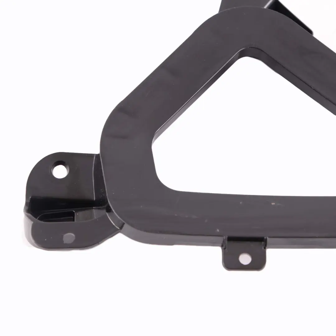 Soporte De Embellecedor Pilar D Trasero Derecho para BMW X3 F25 con número de pieza 7226280 BMW X3 F25 Soporte De Embellecedor Pilar D Trasero Derecho - SKU 7226280 - Número de pieza 7226280