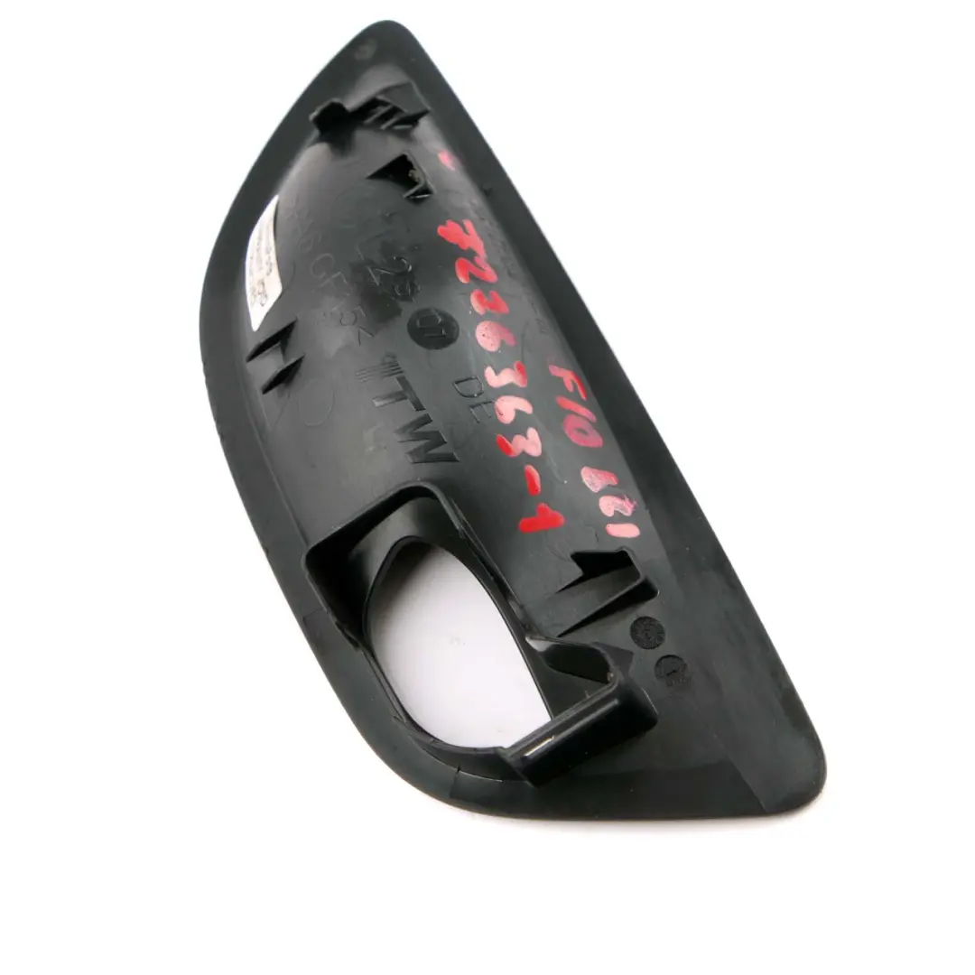 Interior Izquierda Tapa Abrepuertas Embellecedor Negro 7226353 para BMW F10 F11 LCI 1 con número de pieza 7226363 BMW F10 F11 LCI 1 Interior Izquierda Tapa Abrepuertas Embellecedor Negro 7226353 - SKU 7226363-1 - Número de pieza 7226363