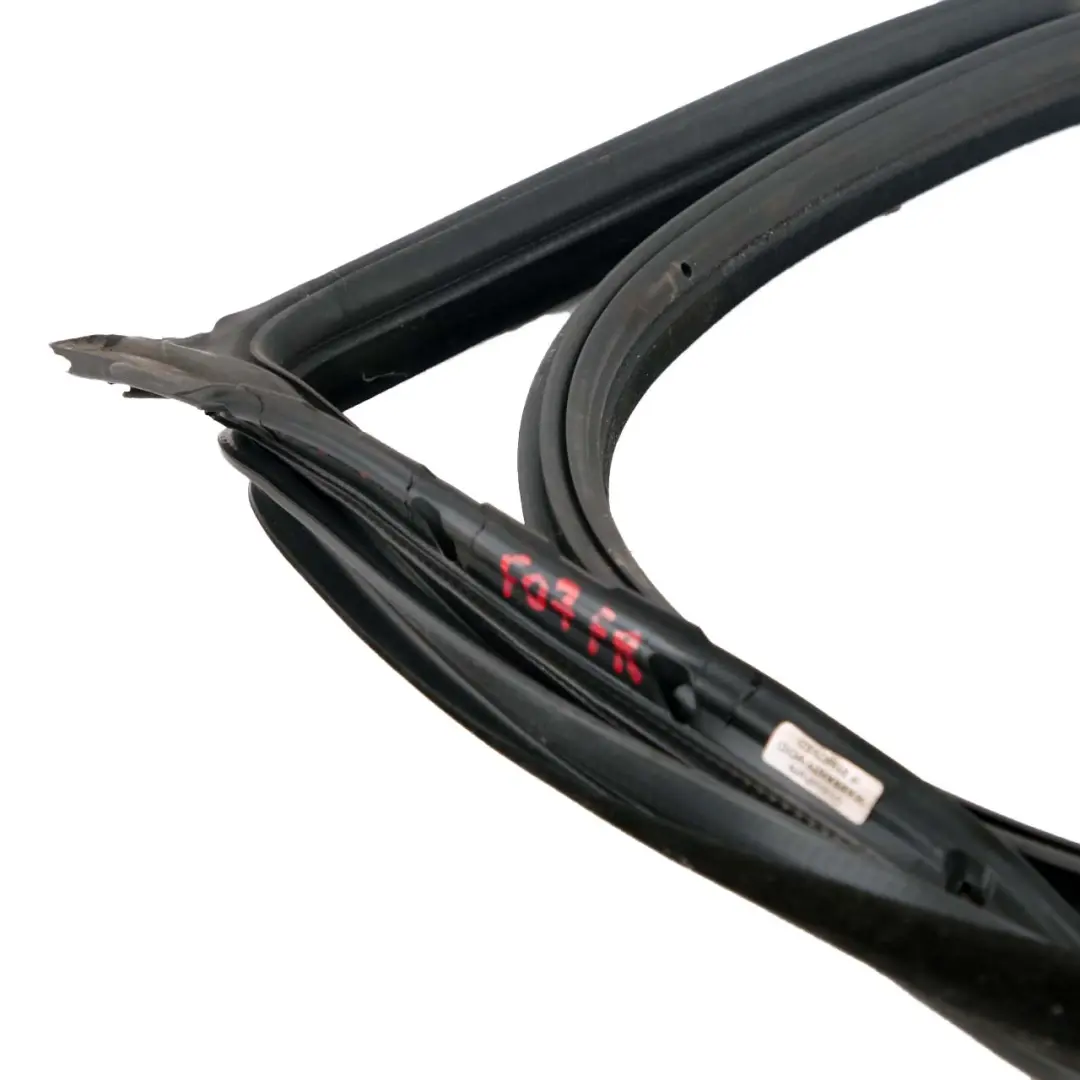BMW F07 GT Gran Turismo Uszczelka Przednich Prawych Drzwi Czarna 7196350 - SKU 7226396 - Numer Części 7226396