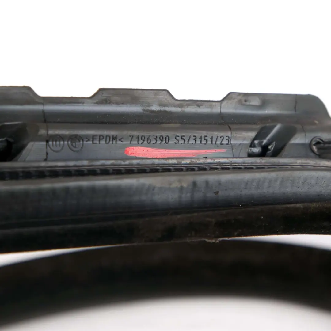 BMW F07 Uszczelka Drzwi Tylna Prawa Tył Prawy 7196390 - SKU 7226398 - Numer Części 7226398