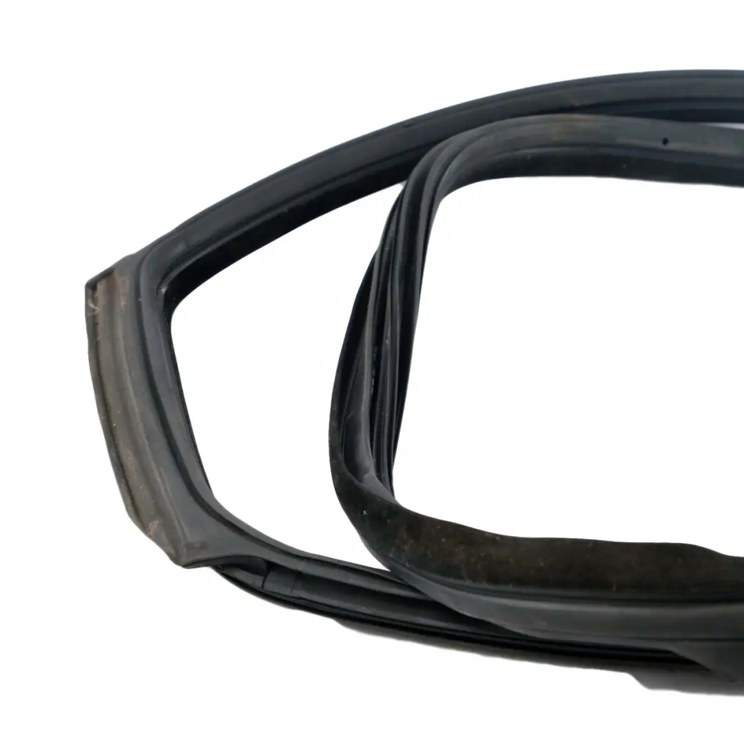 BMW F07 GT Gran Turismo Puerta Trasera Derecha O/S Junta Negro 7196390 - SKU 7226398 - Número de pieza 7226398