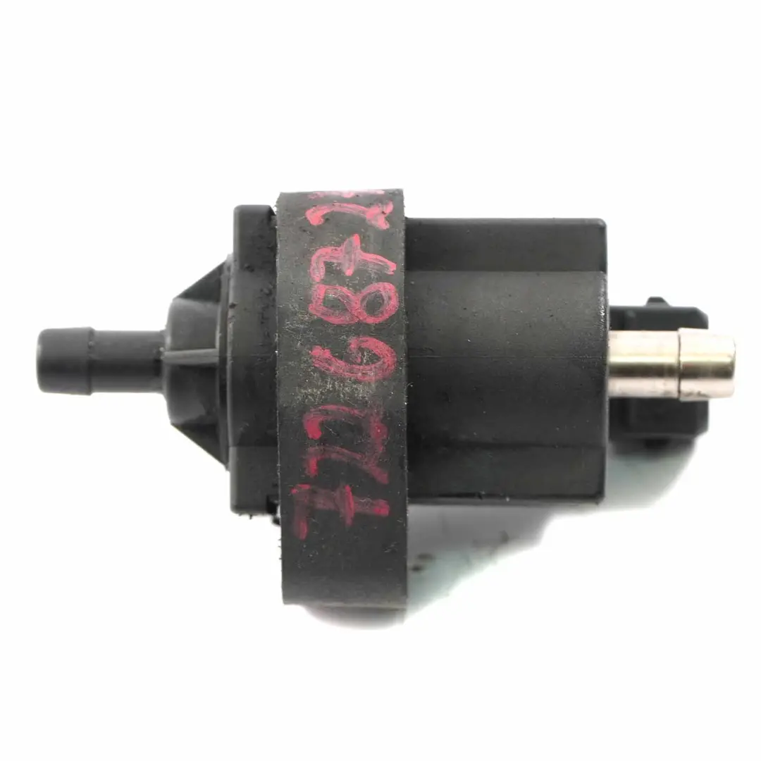 Zawór Podciśnienia do Land Rover Range Sport o numerze 72268727 Land Rover Range Sport Zawór Podciśnienia - SKU 72268727 - Numer Części 72268727