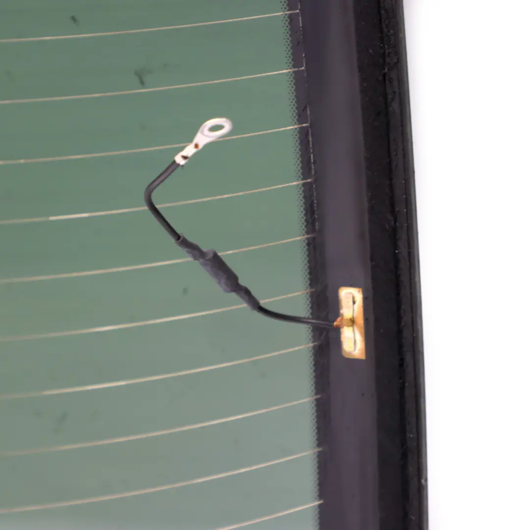 Szyba Tylna Szyba Tylnej Klapy Bagażnika Przyciemniana AS3 do BMW F13 o numerze 7227350 BMW F13 Szyba Tylna Szyba Tylnej Klapy Bagażnika Przyciemniana AS3 - SKU 7227350 - Numer Części 7227350