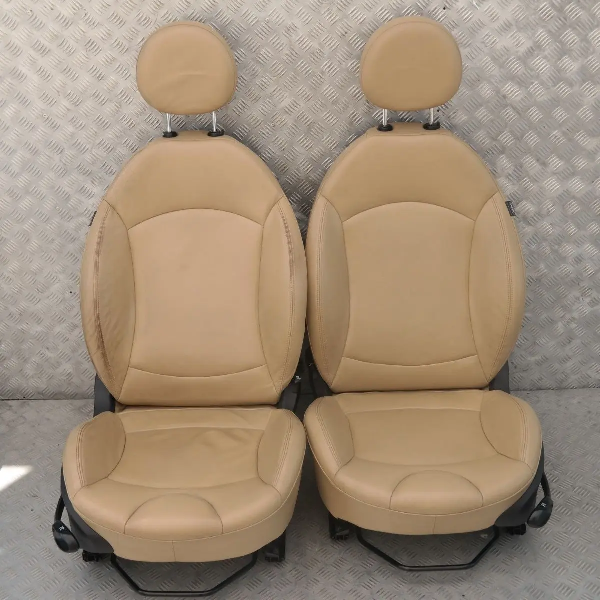 MINI Cooper R55 R56 R57 Sport Leather Tuscan Beige Front Driver Passenger Seats