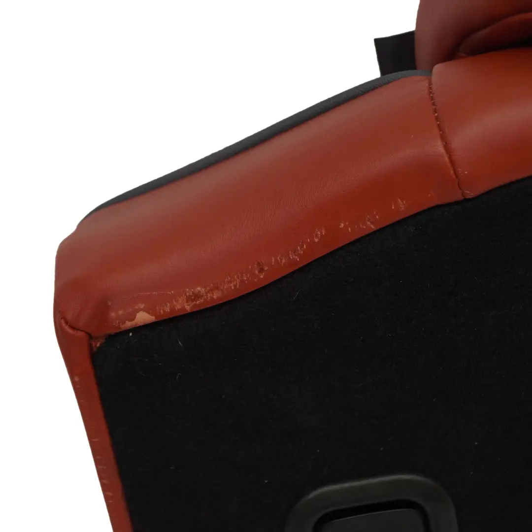 Sedile Posteriore Destro Schienale In Pelle Redwood Rosso per Mini Cooper R55 R56 con numero di parte 7229630 Mini Cooper R55 R56 Sedile Posteriore Destro Schienale In Pelle Redwood Rosso - SKU 7229630 - Numero di parte 7229630