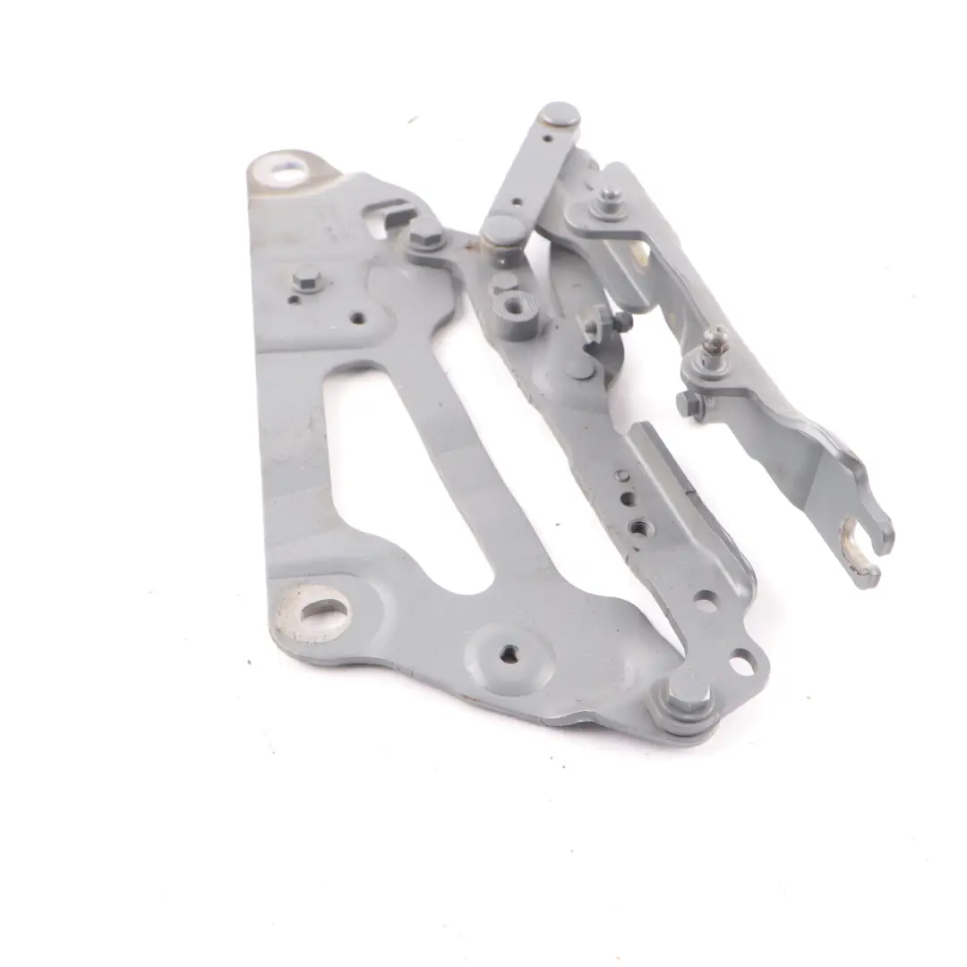 Cerniera cofano motore anteriore sinistra grigio siderale A52 7046323 per BMW F07 GT con numero di parte 7229635 BMW F07 GT Cerniera cofano motore anteriore sinistra grigio siderale A52 7046323 - SKU 7229635-SCG - Numero di parte 7229635