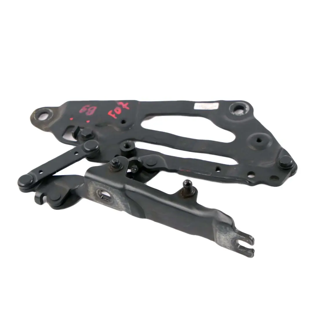 Hood Bonnet Hinge Front Right O/S Black Sapphire 475 7046324 to BMW F07 GT Engine with Part number 7229636 BMW F07 GT Engine Hood Bonnet Hinge Front Right O/S Black Sapphire 475 7046324 - SKU 7229636-BS - Part number 7229636