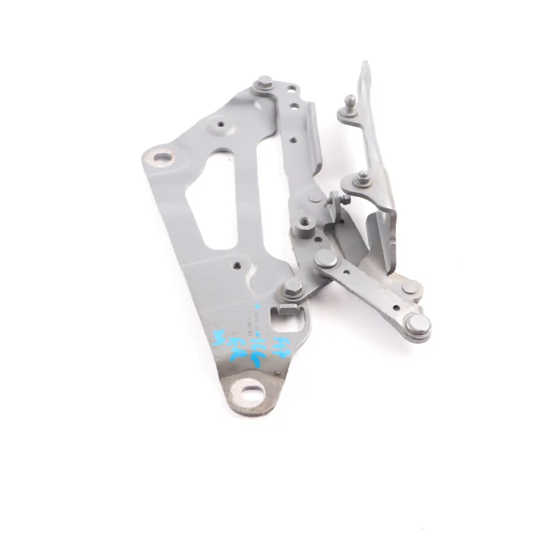 Cerniera cofano motore anteriore destra grigio siderale - A52 7046324 per BMW F07 GT con numero di parte 7229636 BMW F07 GT Cerniera cofano motore anteriore destra grigio siderale - A52 7046324 - SKU 7229636-SCG - Numero di parte 7229636